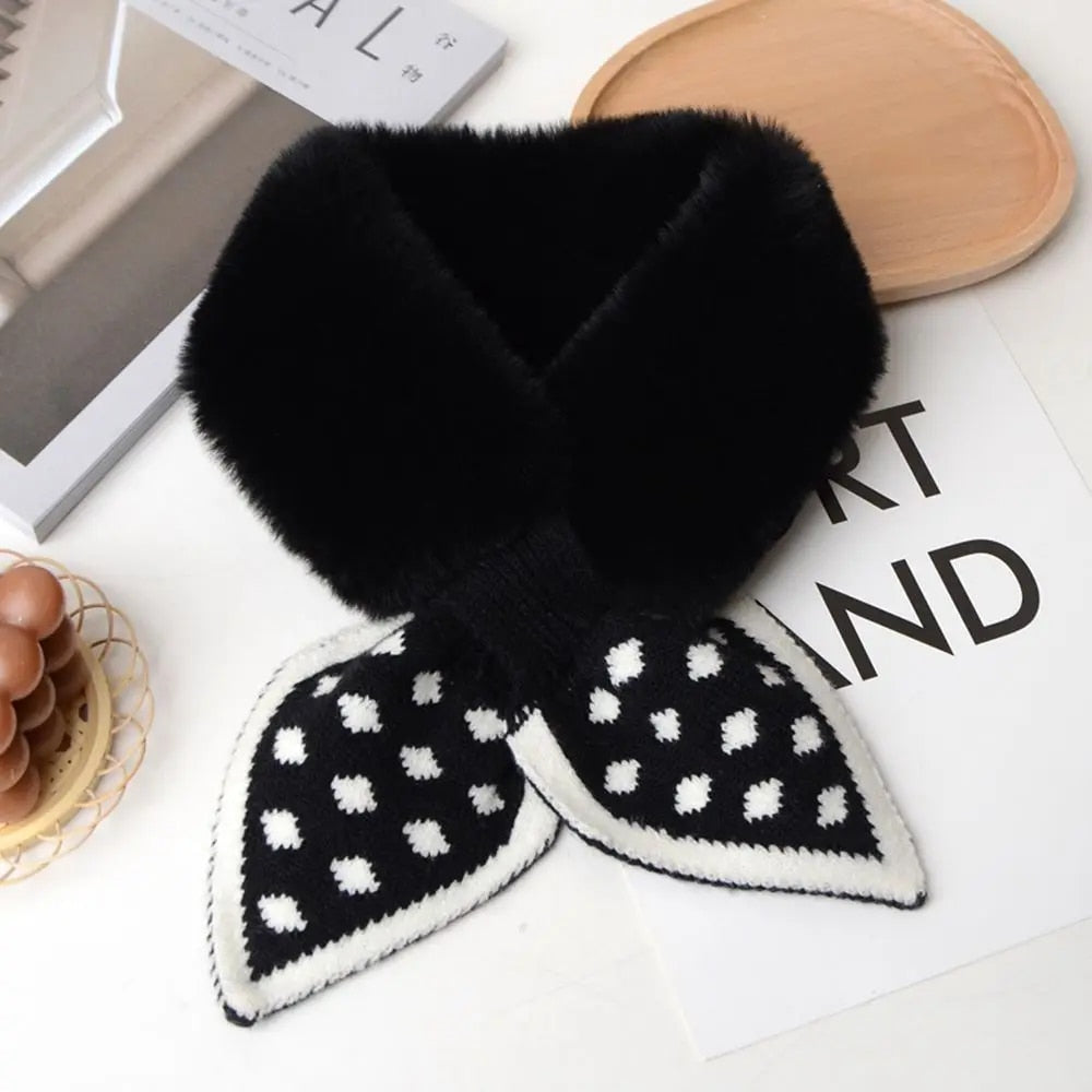 Thick plush scarf: warmth and style guaranteed